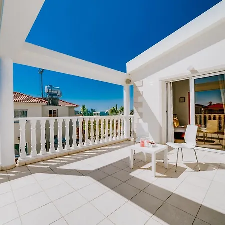 Villa Tia Agia Napa